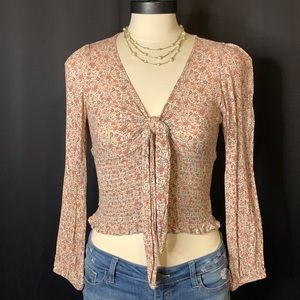 American Eagle Ruched Tie-Front Crop